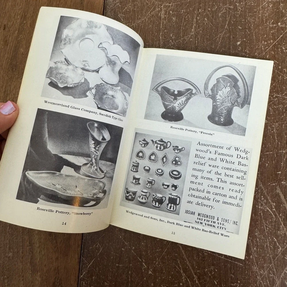 The Forties Revisited 1968 Guide for Glass maker‎ & pattern identification Book